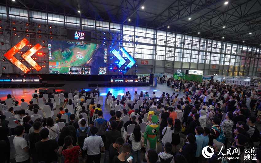 体育意甲：AC米兰2-0亚特兰大 距夺冠仅一步之遥